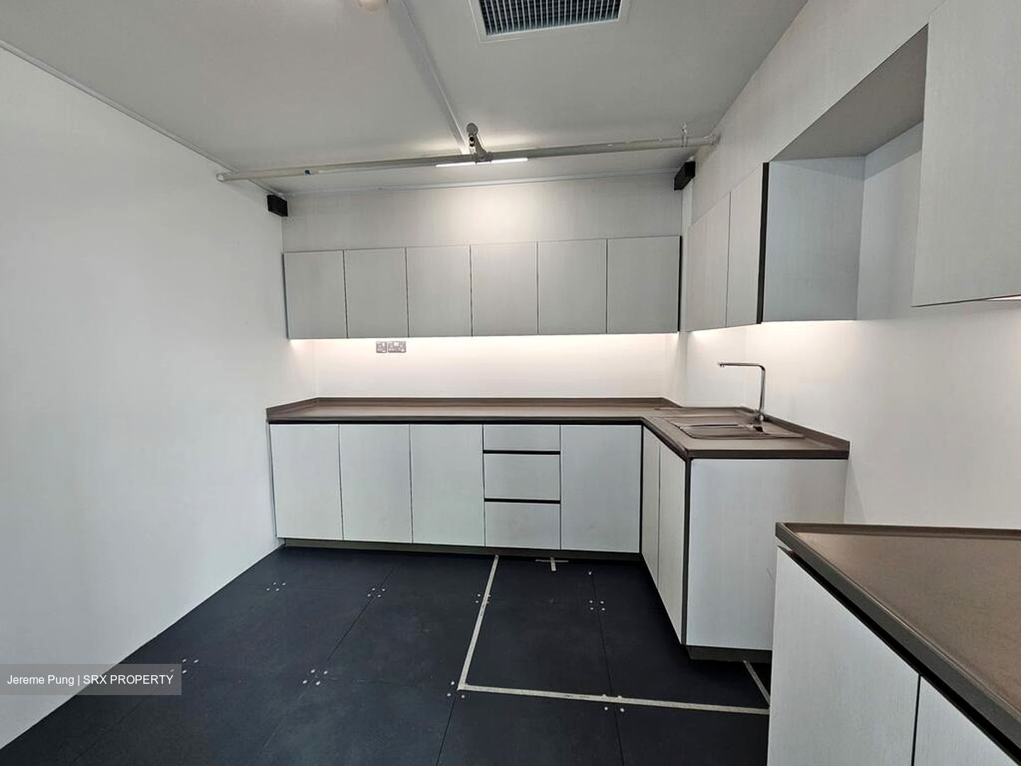 Skywaters Residences (D1), Office #497740161